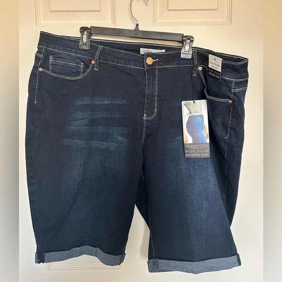 4/$20 Royalty for me plus midrise rolled cuff bermuda denim jean shorts- size 24 - Picture 4 of 9